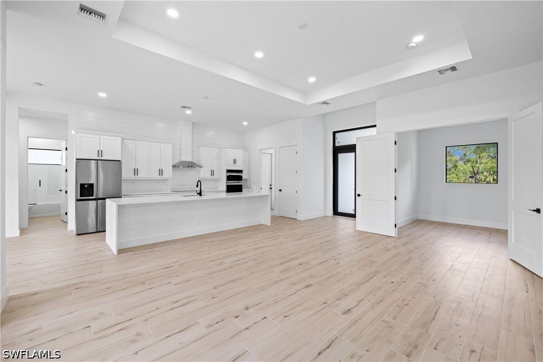 3 Bed SingleFamilyResidence for Sale in Naples, FL, $649,900 — photo 6