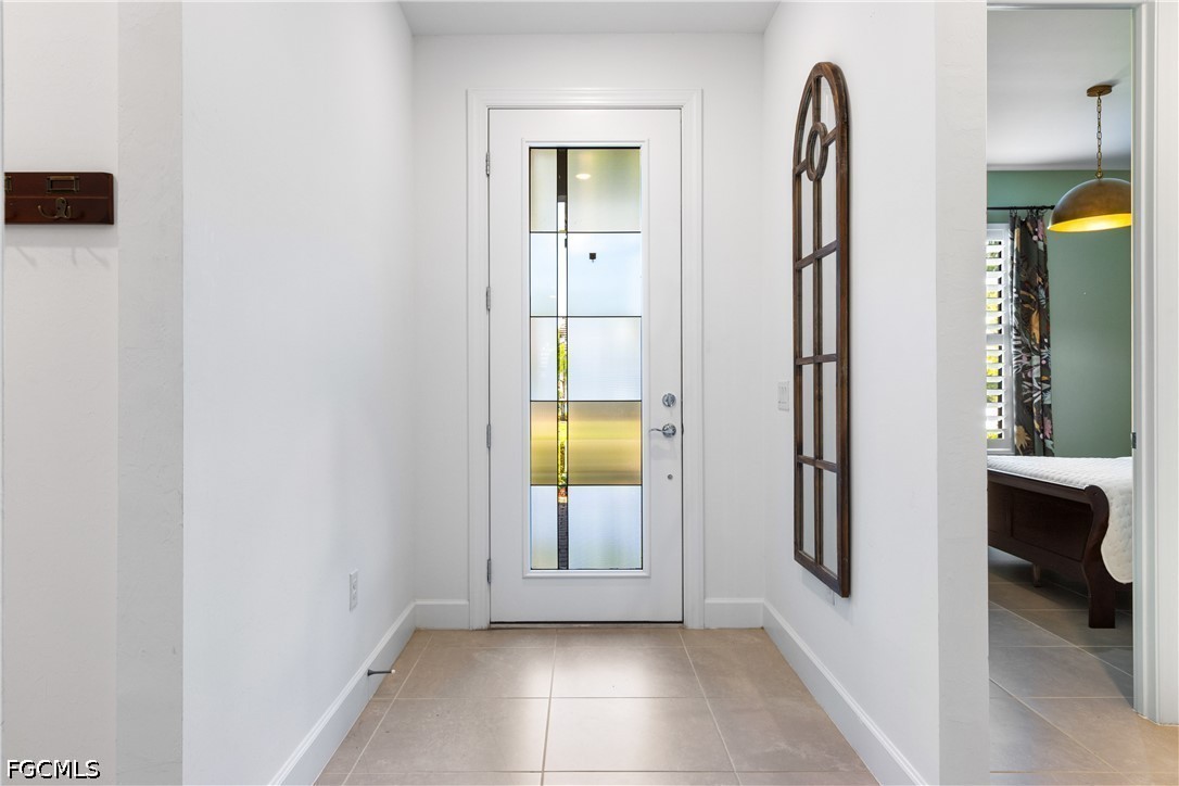 3 Bed Pool Home for Sale in Hampton Lakes, photo 6