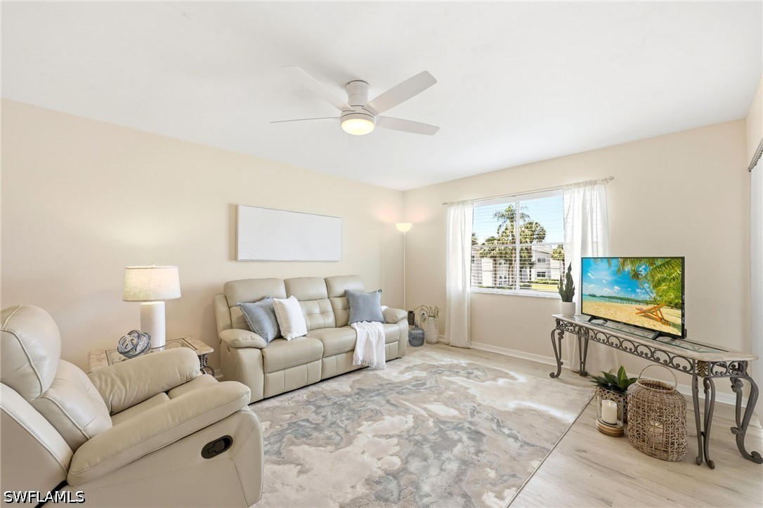 2 Bed Waterfront Home for Sale in Naples, photo 6
