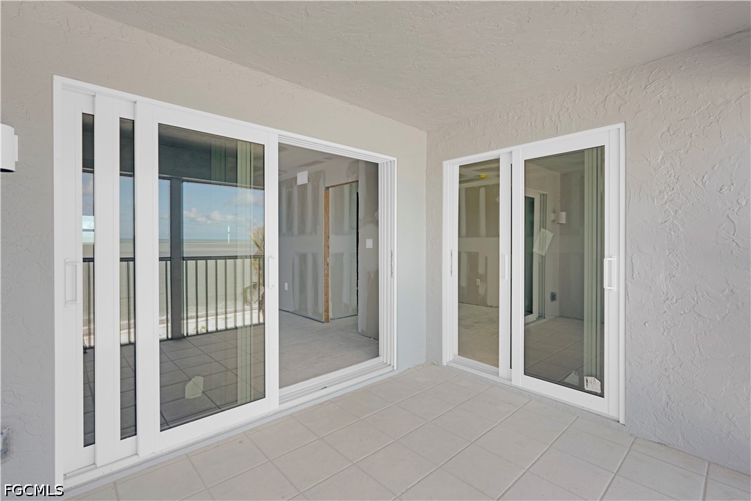 2 Bed Waterfront Home for Sale in Smugglers Cove Condo, FL — photo 6