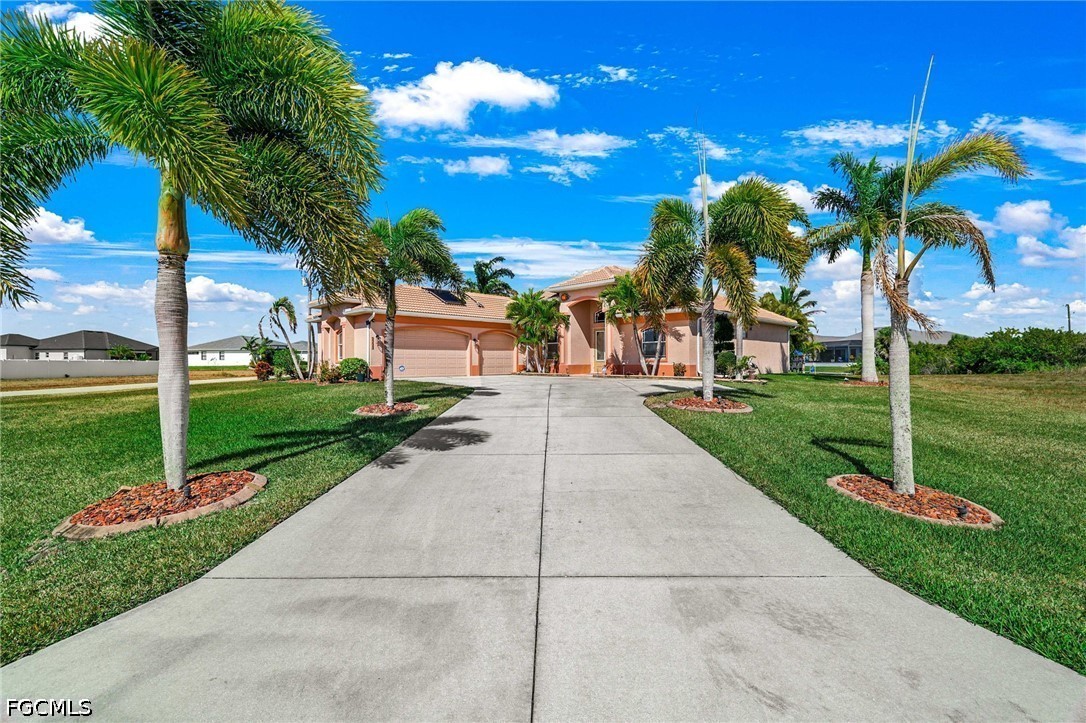 4 Bed Pool Home for Sale in Cape Coral, photo 6