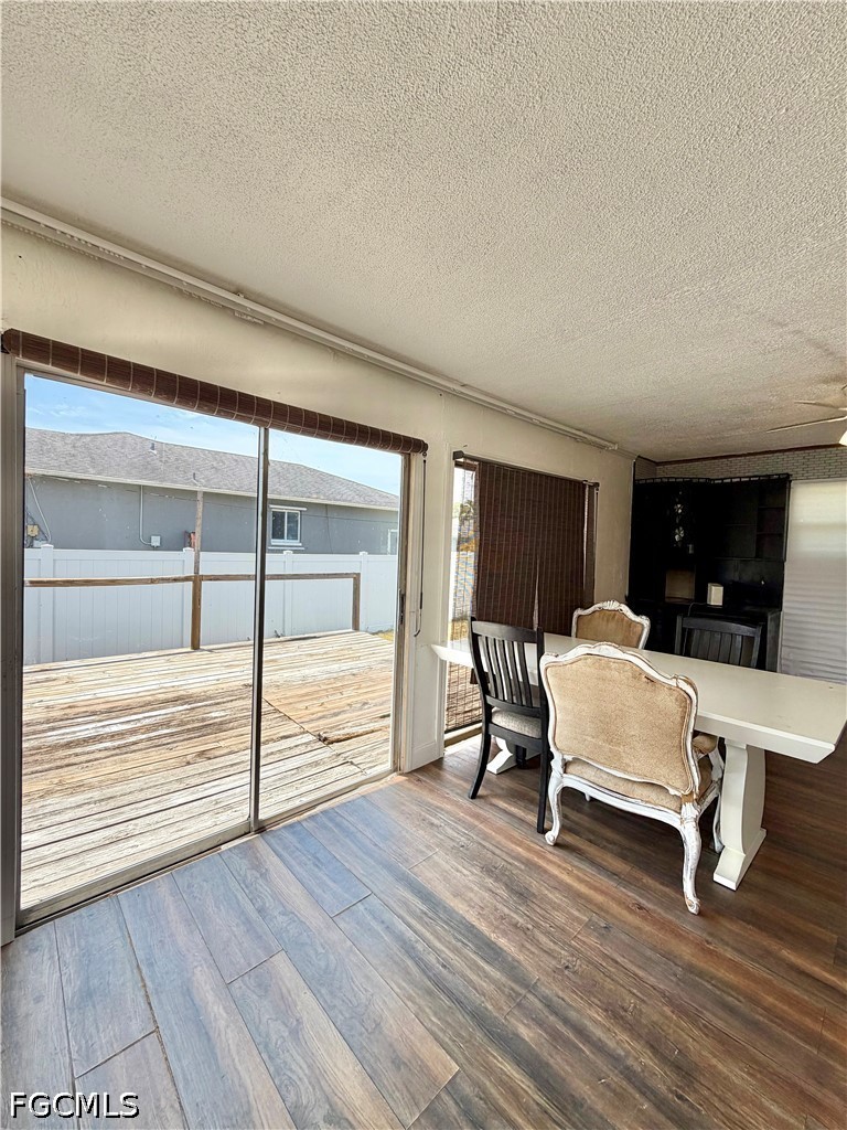 3 Bed SingleFamilyResidence for Sale in San Carlos Park, photo 6