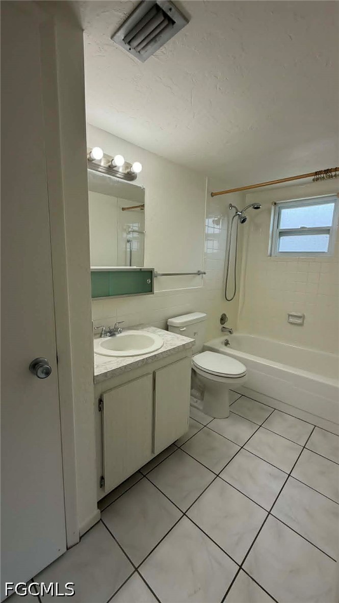 2 Bed Condominium for Sale in Fort Myers, FL — photo 6