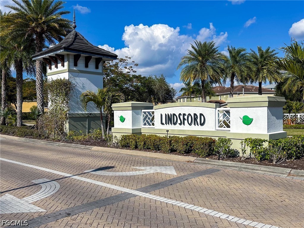 2 Bed Waterfront Home for Sale in Lindsford, photo 6