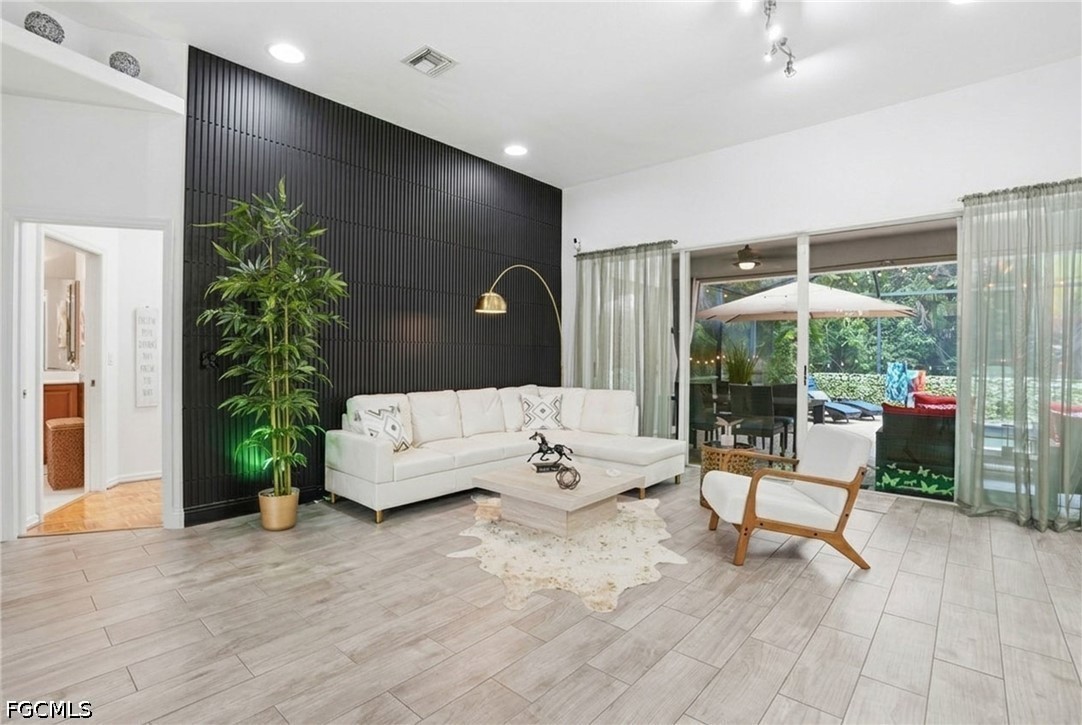 3 Bed Pool Home for Sale in Colonial Oaks, FL, $583,000 — photo 6