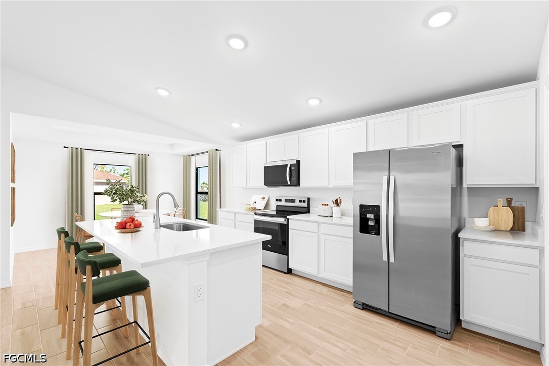 3 Bed SingleFamilyResidence for Sale in Lehigh Acres, photo 6