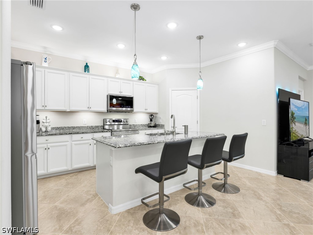 4 Bed Waterfront Home for Sale in Naples, FL, $689,000 — photo 6