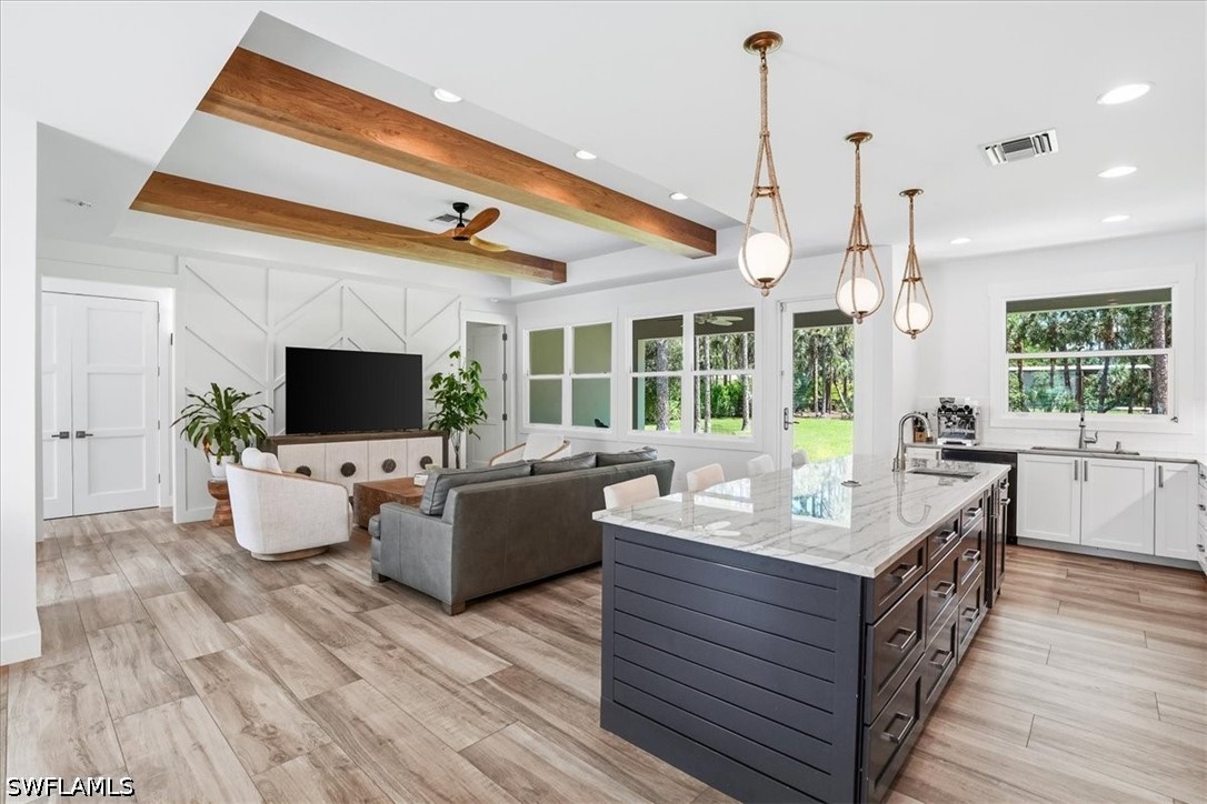 4 Bed SingleFamilyResidence for Sale in Naples, photo 6