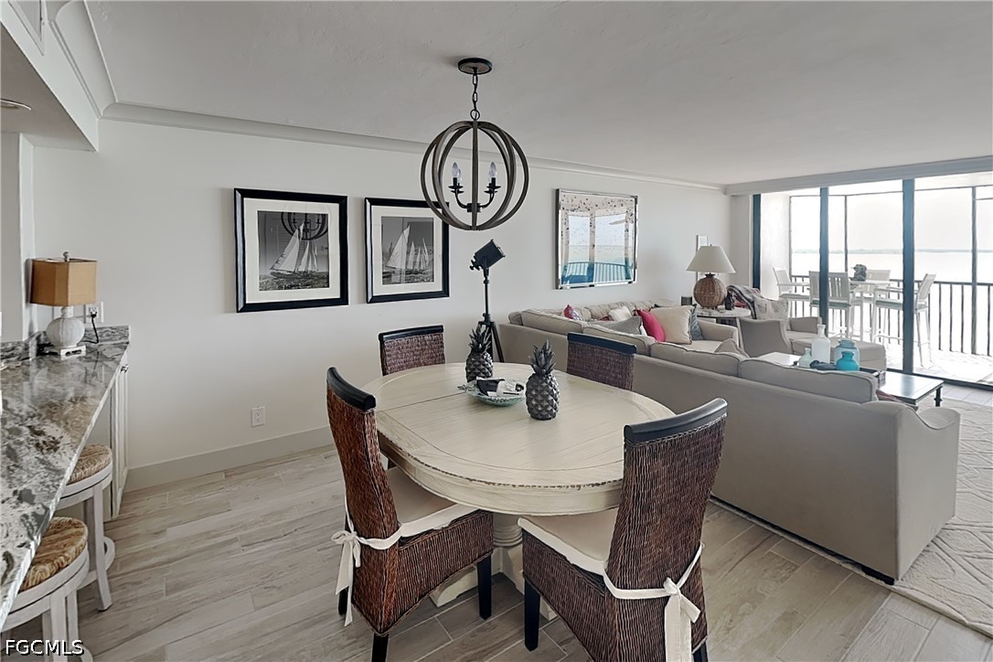2 Bed Pool Home for Sale in Fort Myers, photo 6