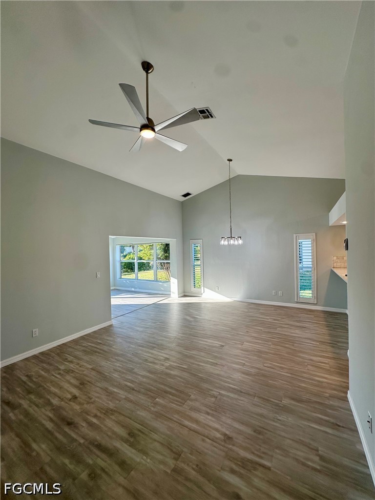 3 Bed Condominium for Sale in Fort Myers, FL, $195,000 — photo 6