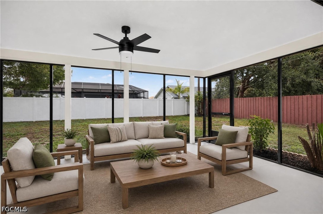 3 Bed SingleFamilyResidence for Sale in Cape Coral, photo 6