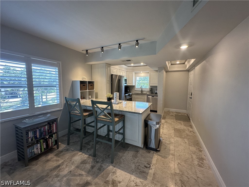 2 Bed Condominium for Sale in Fort Myers Beach, photo 6