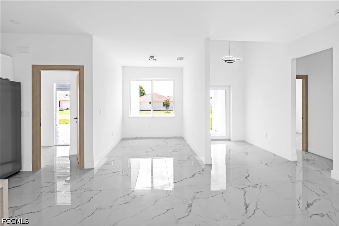 3 Bed SingleFamilyResidence for Sale in Lehigh Acres, FL — photo 6