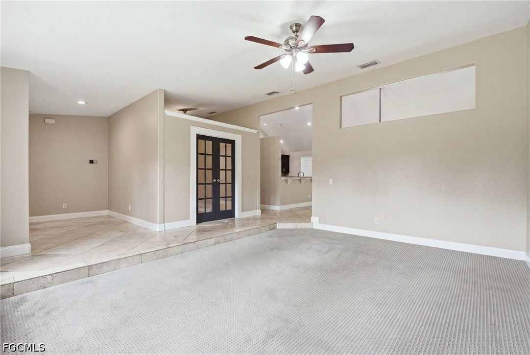 3 Bed SingleFamilyResidence for Sale in Naples, FL, $549,900 — photo 6