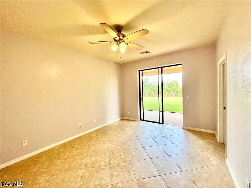 3 Bed SingleFamilyResidence for Sale in Daniels Preserve, photo 6