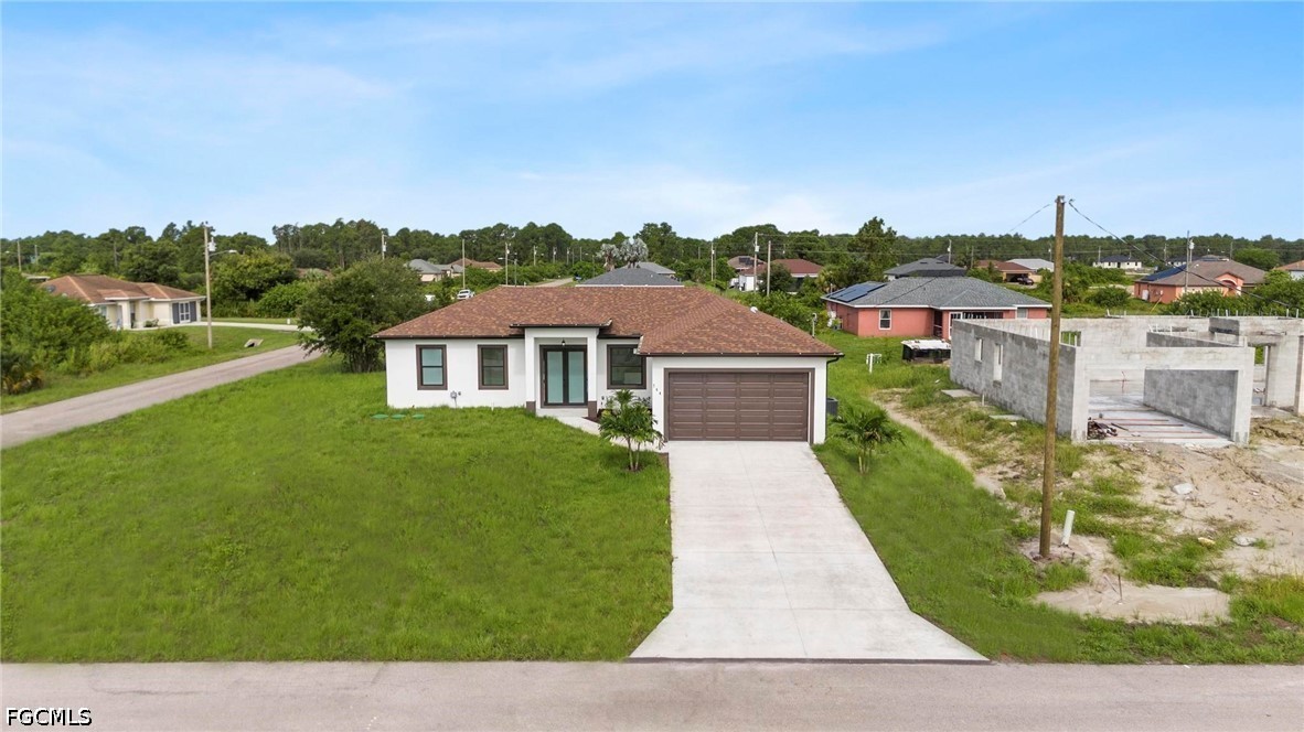 3 Bed SingleFamilyResidence for Sale in Lehigh Acres, FL — photo 6