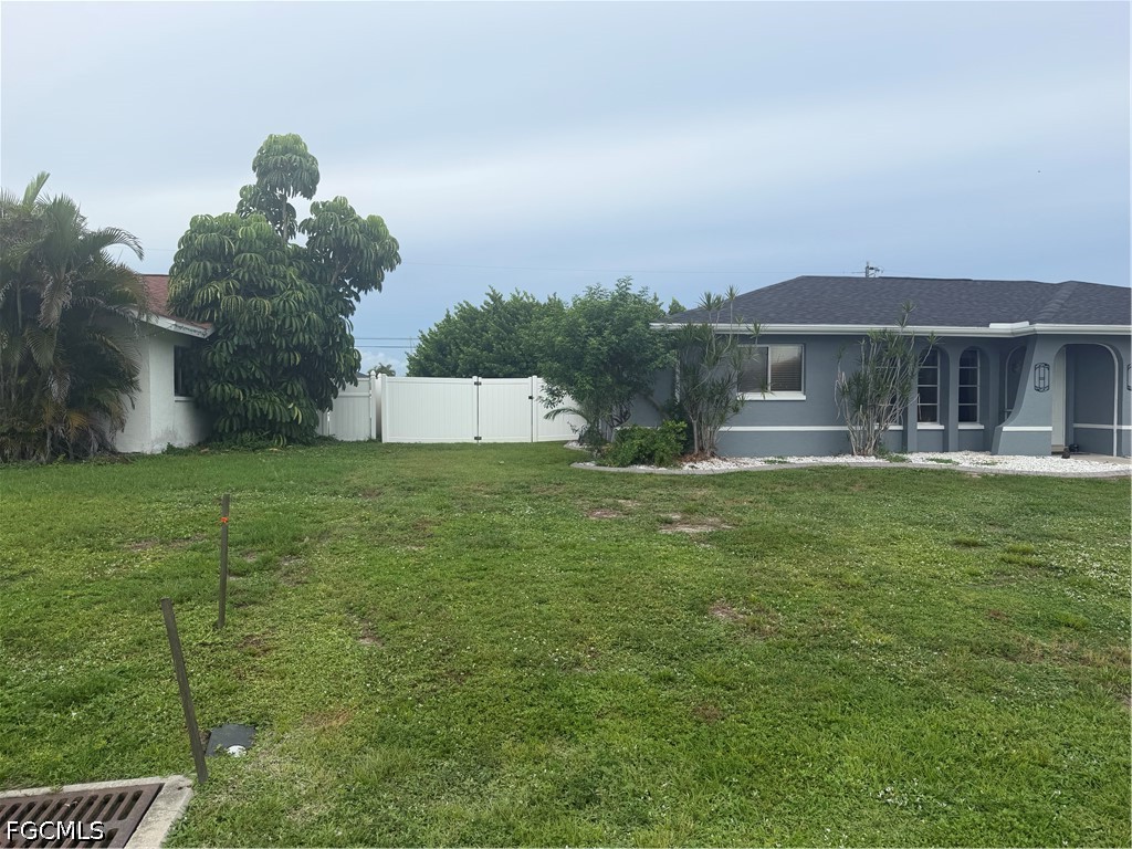 3 Bed SingleFamilyResidence for Sale in Cape Coral, FL — photo 6