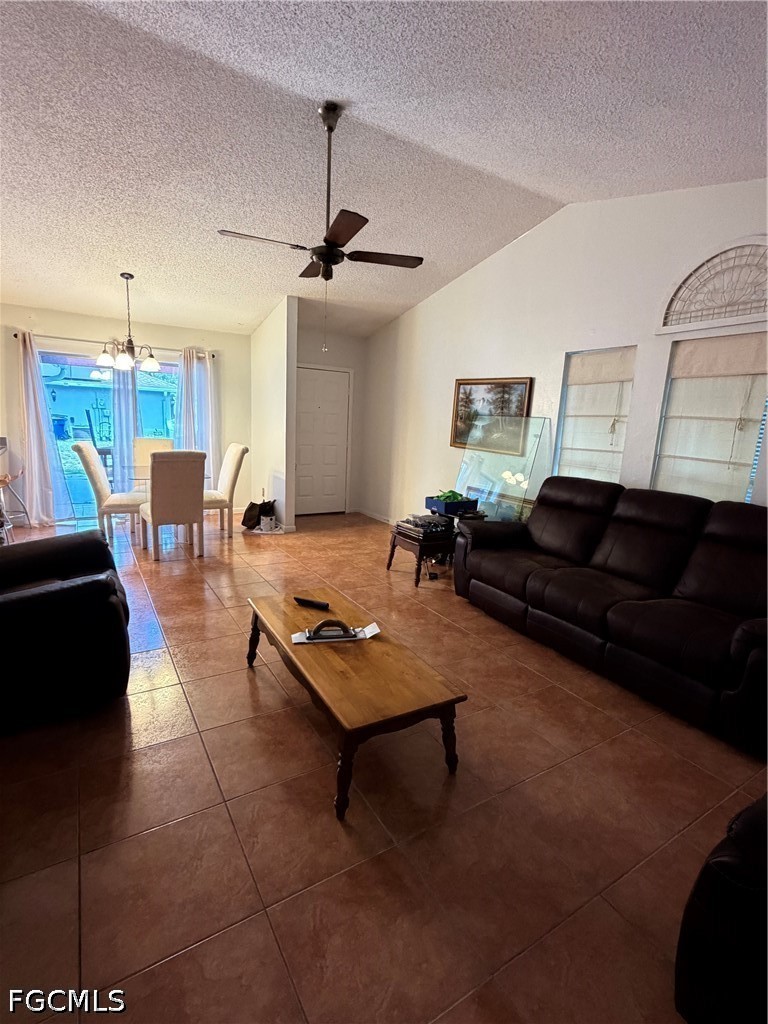 2 Bed SingleFamilyResidence for Sale in Willow Lake, photo 6
