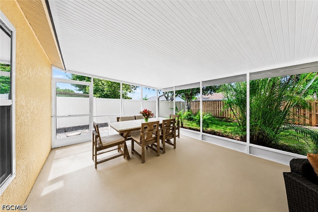 3 Bed SingleFamilyResidence for Sale in Riverdale Shores, FL — photo 6