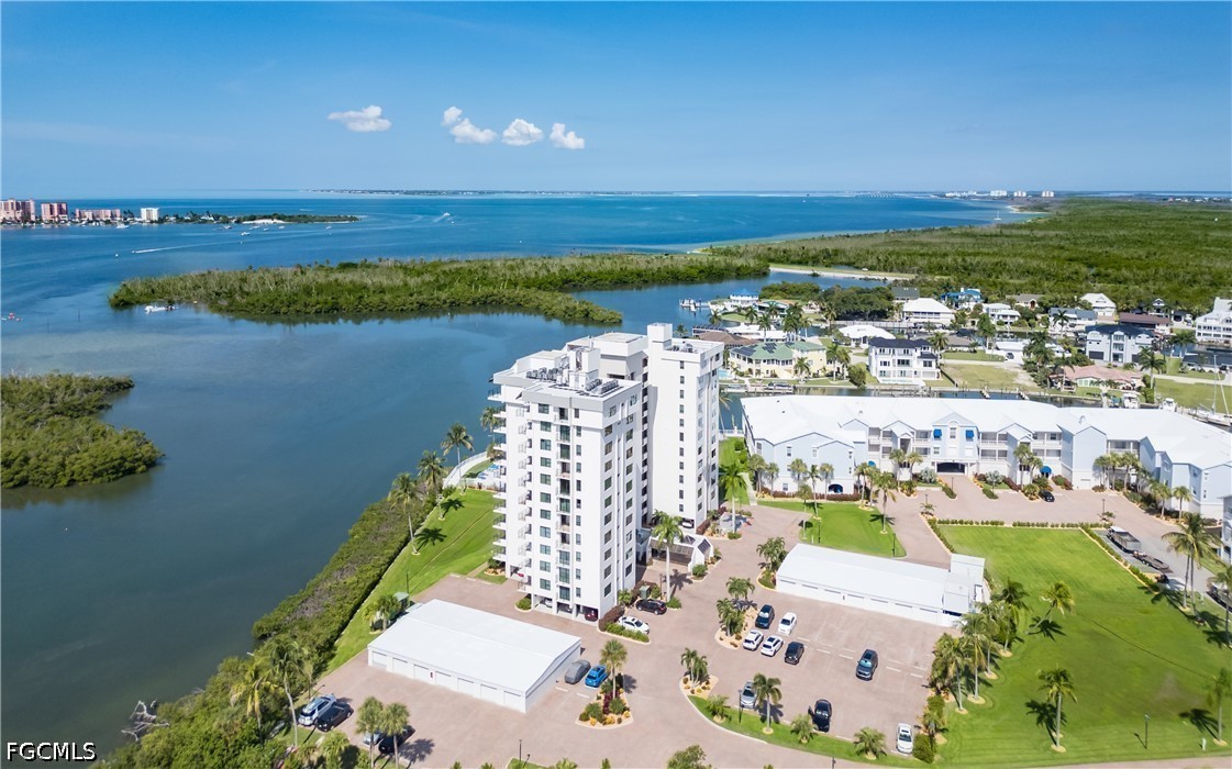 2 Bed Waterfront Home for Sale in Boardwalk Caper, photo 6