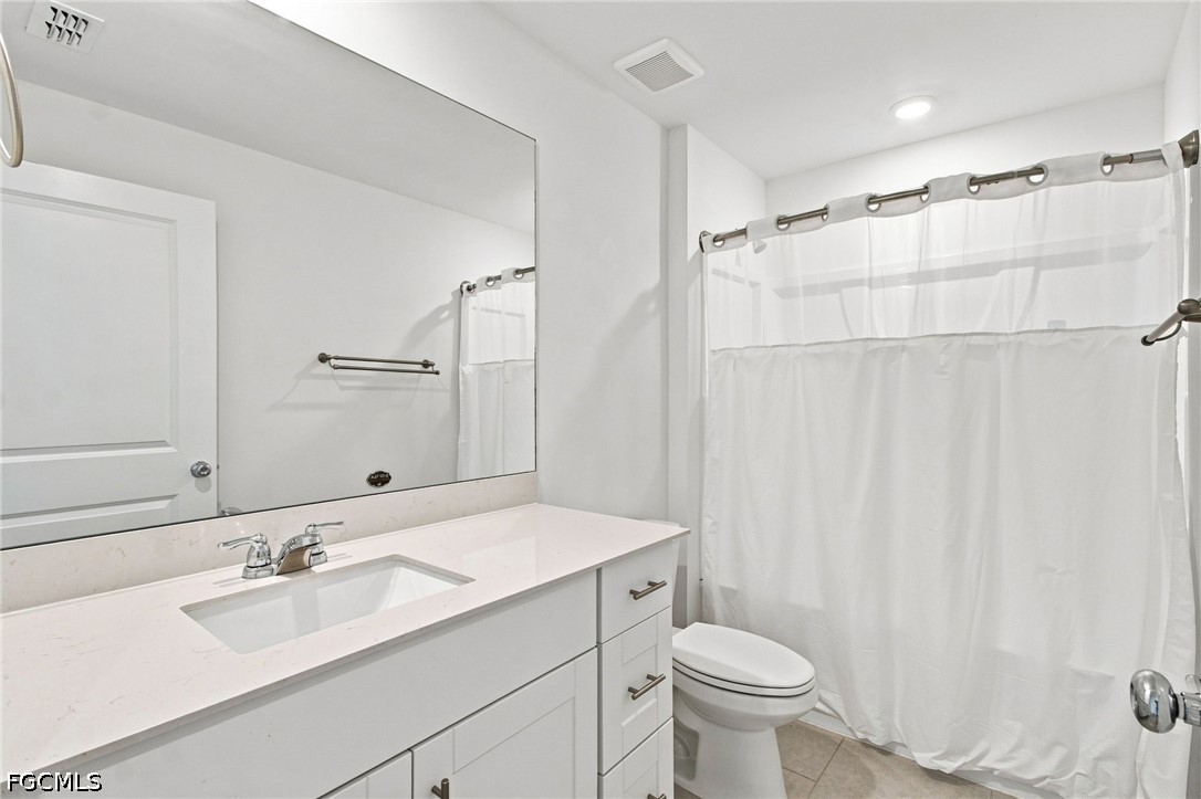 4 Bed SingleFamilyResidence for Sale in Cape Coral, FL — photo 6