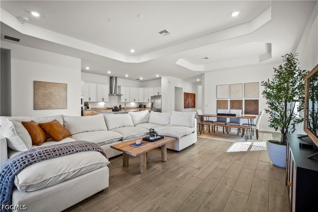 4 Bed SingleFamilyResidence for Sale in Babcock National, FL — photo 6