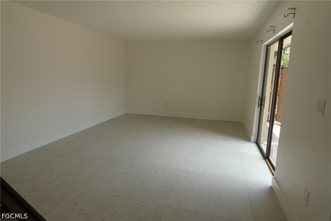 2 Bed Condominium for Sale in Fort Myers, FL, $124,900 — photo 6