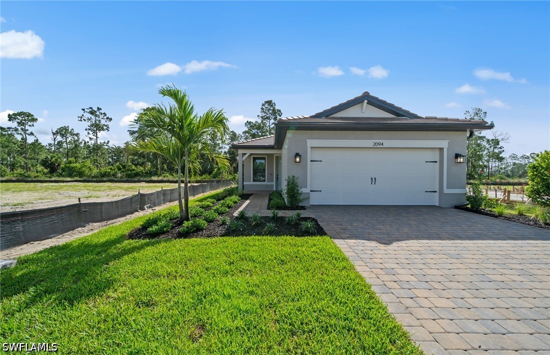 2 Bed Pool Home for Sale in Naples, FL, $530,000 — photo 6