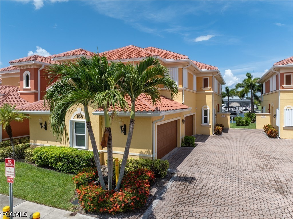 3 Bed Waterfront Home for Sale in Blue Water, FL, $519,900 — photo 6
