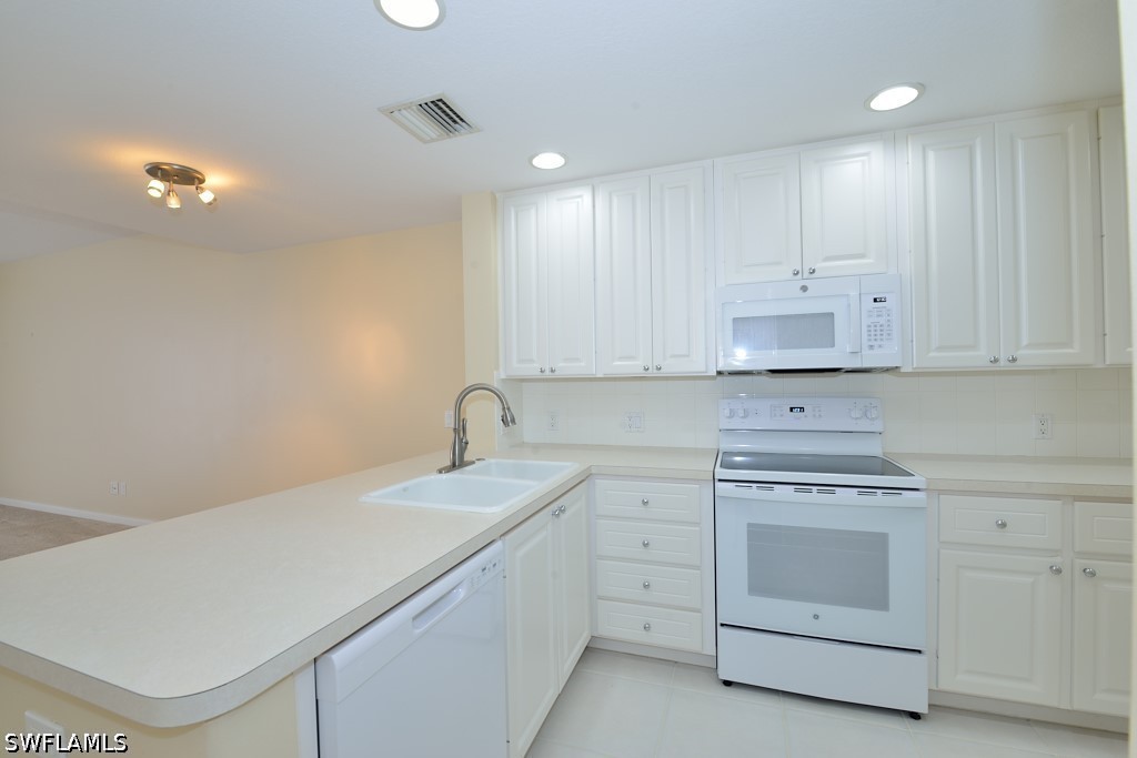 3 Bed Townhouse for Sale in San Remo, FL, $2,500 — photo 6