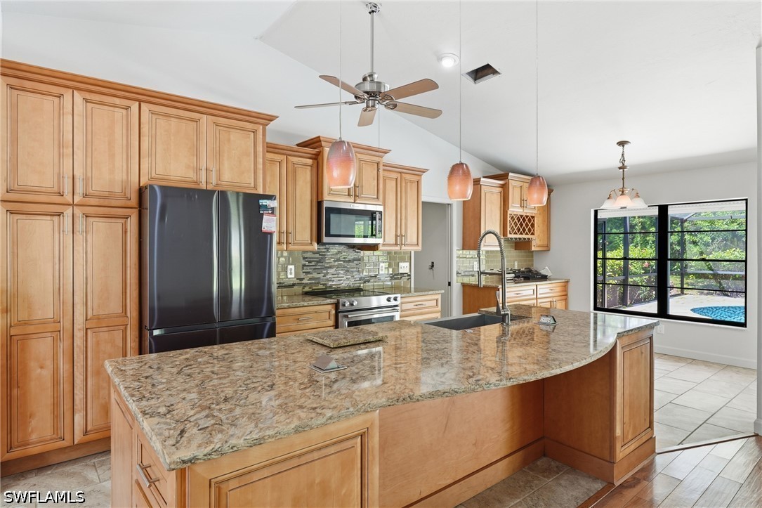 3 Bed Pool Home for Sale in Pine Run, FL, $3,000 — photo 6