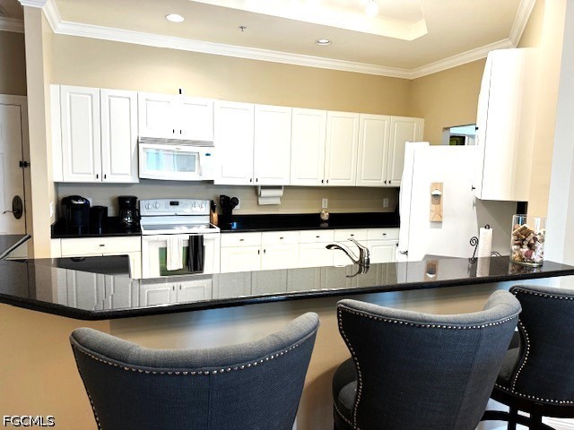 3 Bed Waterfront Home for Sale in Riviera, FL, $324,900 — photo 6
