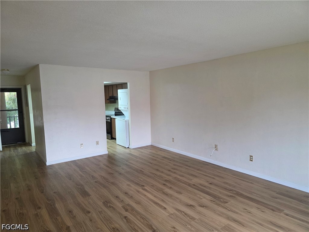 2 Bed Duplex for Sale in Sabal Palm Gardens, FL, $119,900 — photo 6