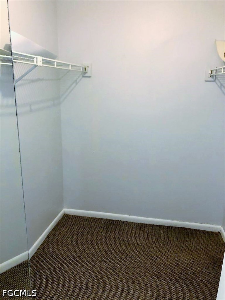 2 Bed Townhouse for Sale in Sandalwood Estates, FL, $1,550 — photo 6