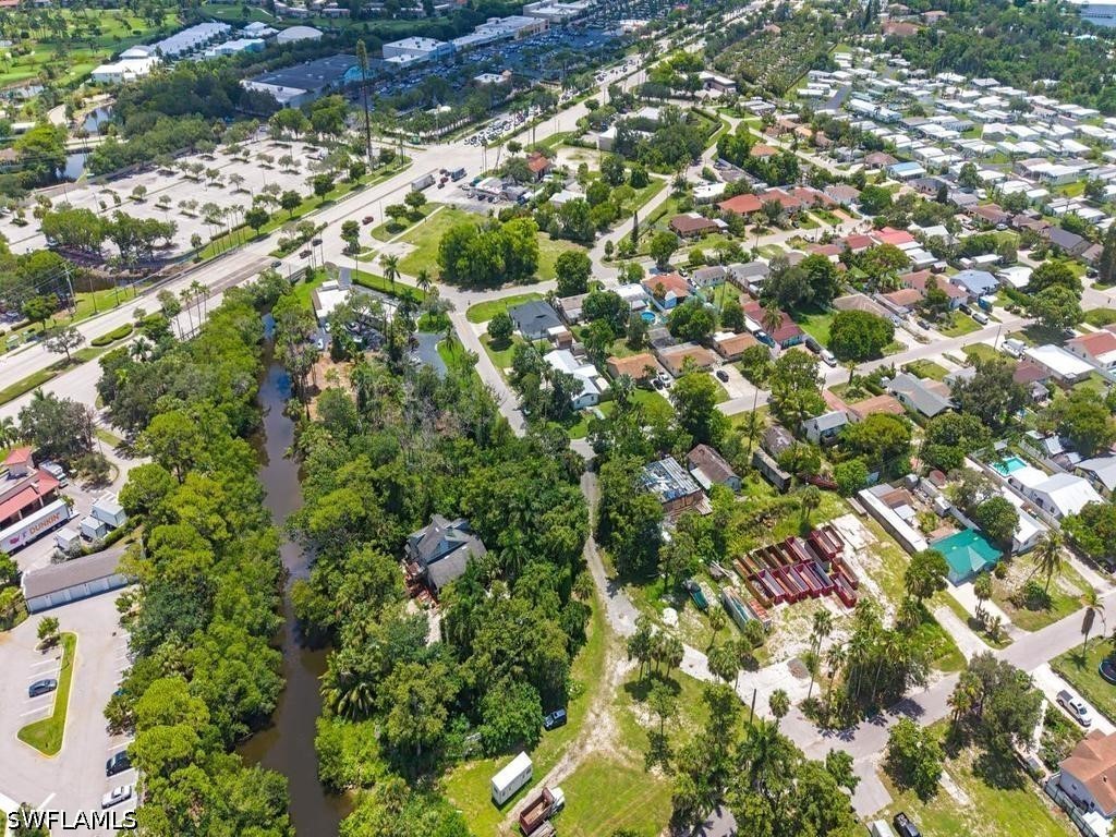 3 Bed Waterfront Home for Sale in Naples, FL, $629,500 — photo 6