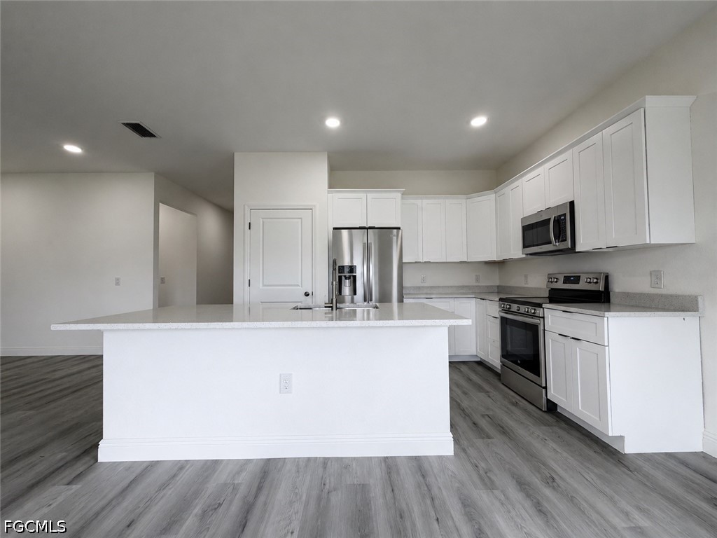 4 Bed SingleFamilyResidence for Sale in Port Labelle, FL — photo 6