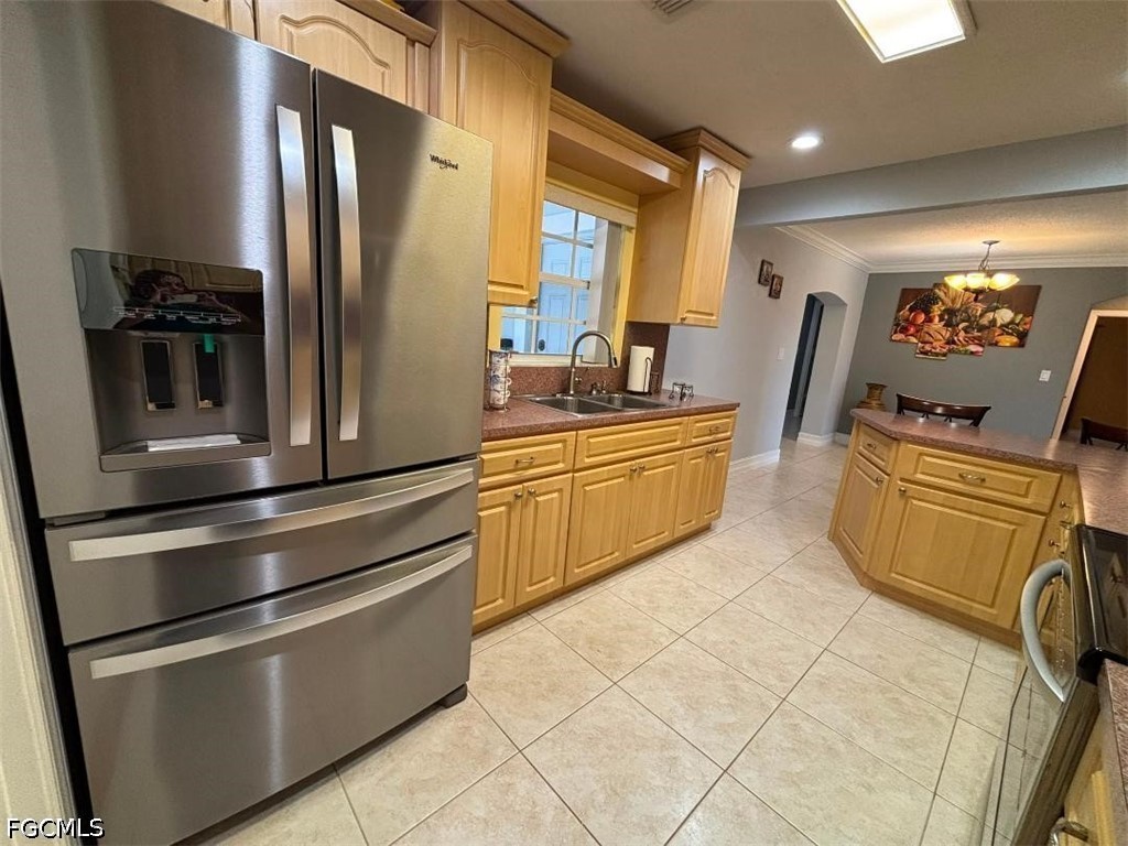 3 Bed SingleFamilyResidence for Sale in Lehigh Acres, FL — photo 6