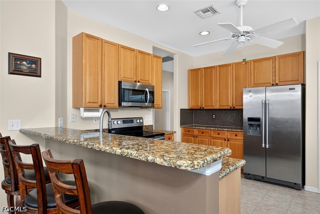 3 Bed Waterfront Home for Sale in Silverlakes, FL, $428,900 — photo 6