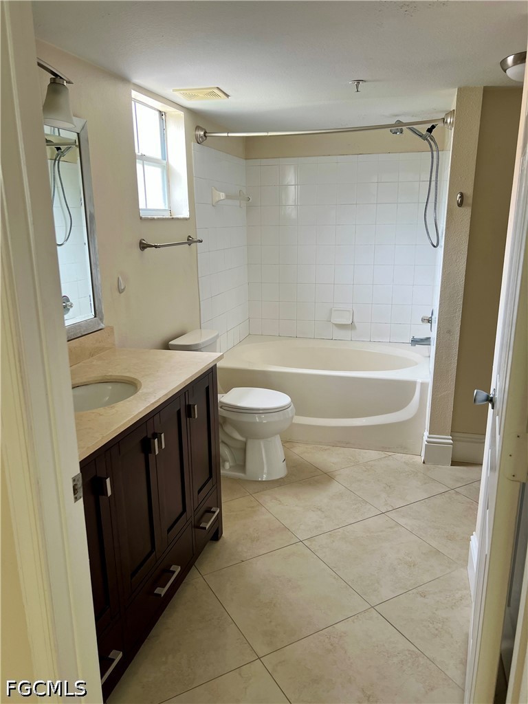 1 Bed Condominium for Sale in Bonita Springs, FL, $1,495 — photo 6