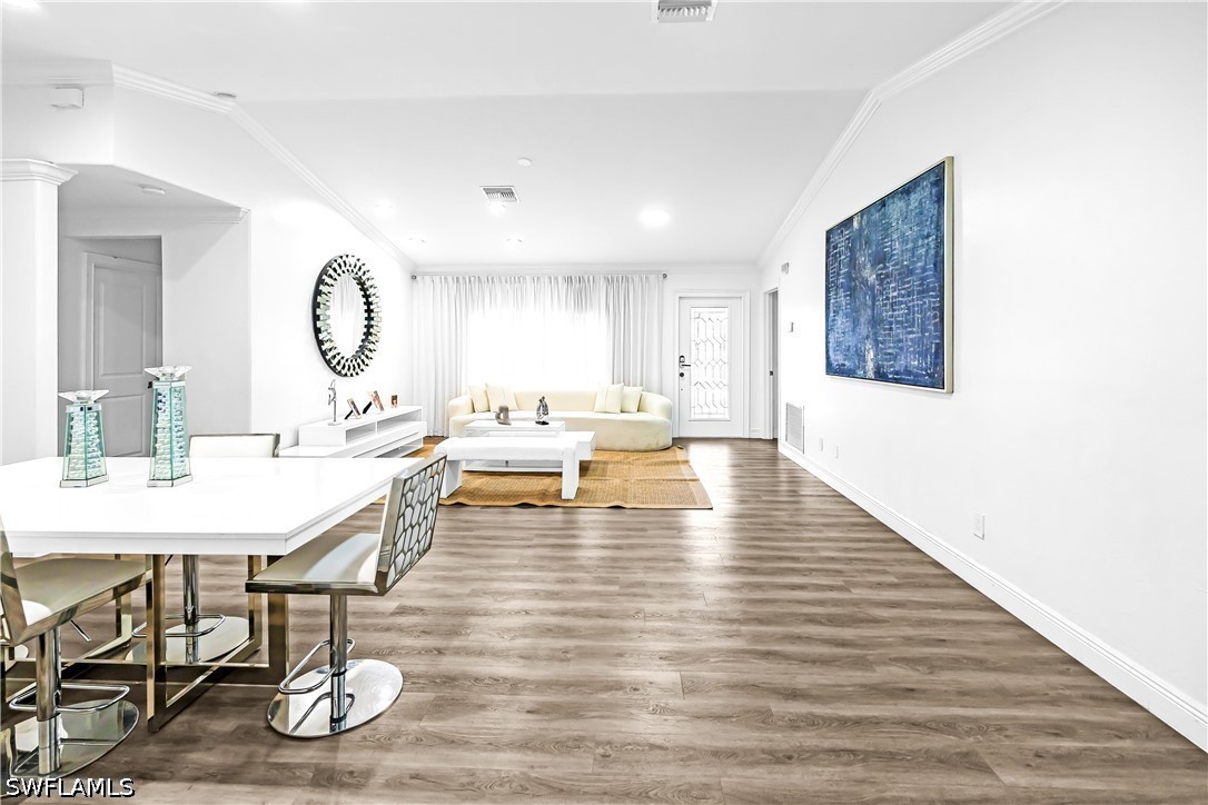 5 Bed Pool Home for Sale in Naples, FL, $1,379,000 — photo 6