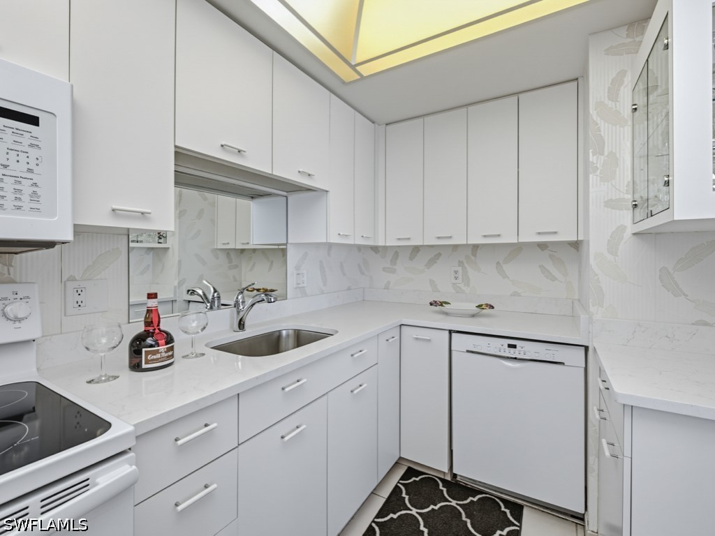 2 Bed Waterfront Home for Sale in Marco Island, FL, $749,900 — photo 6
