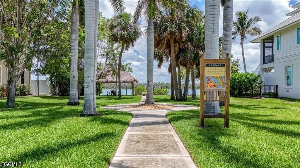 Residential for Sale in Gulf Island Manor, FL, $489,000 — photo 6