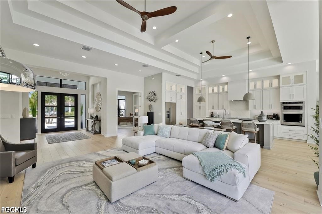 Residential for Sale in Riverside, FL, $1,940,000 — photo 6