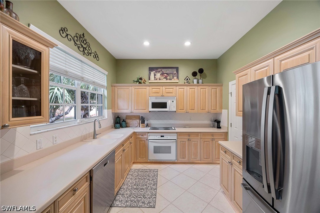 3 Bed Condominium for Sale in The Hamptons, FL, $11,000 — photo 6