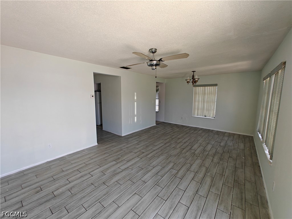 2 Bed Attached for Sale in Orange Grove Park, photo 6
