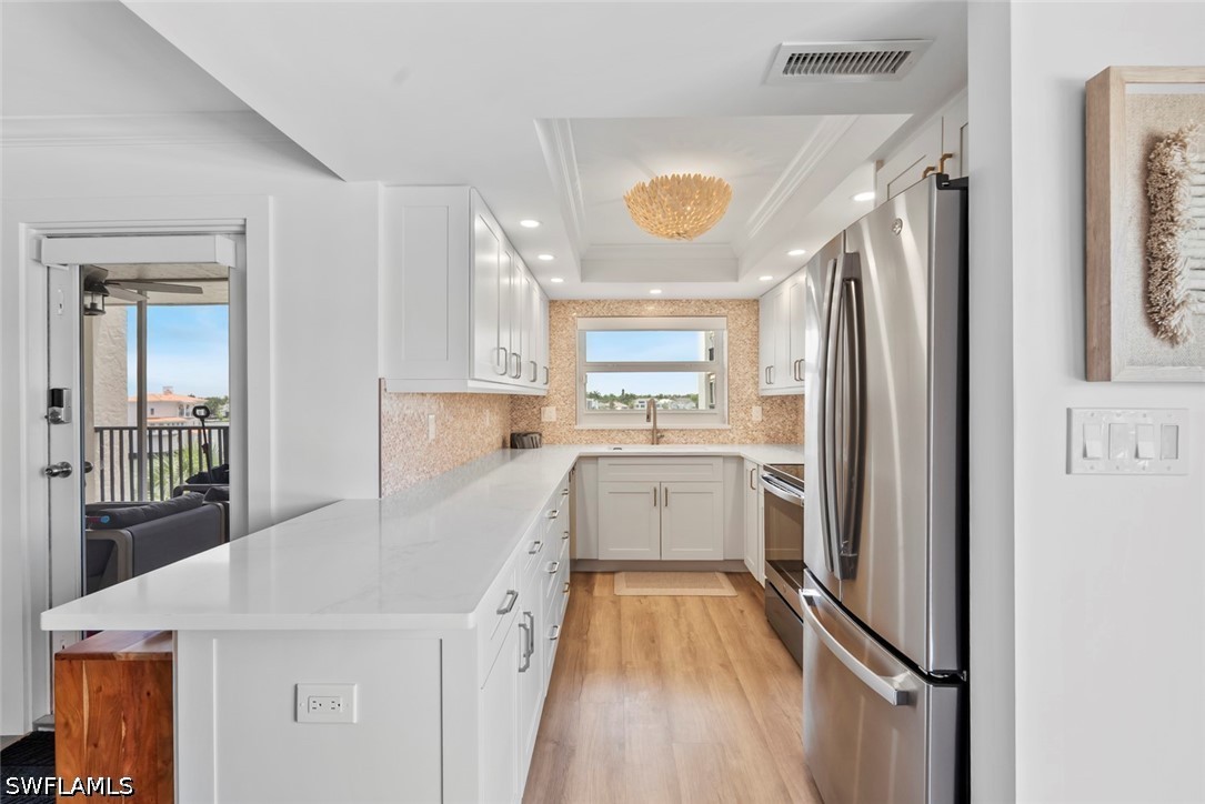 2 Bed Waterfront Home for Sale in Naples, FL, $5,250 — photo 6