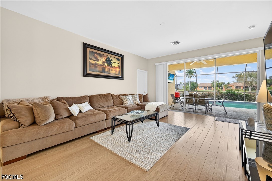 3 Bed Pool Home for Sale in Wellington, FL, $499,000 — photo 6