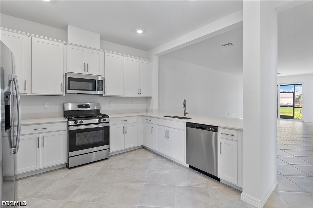3 Bed Attached for Sale in Tuckers Cove, FL, $2,000 — photo 6