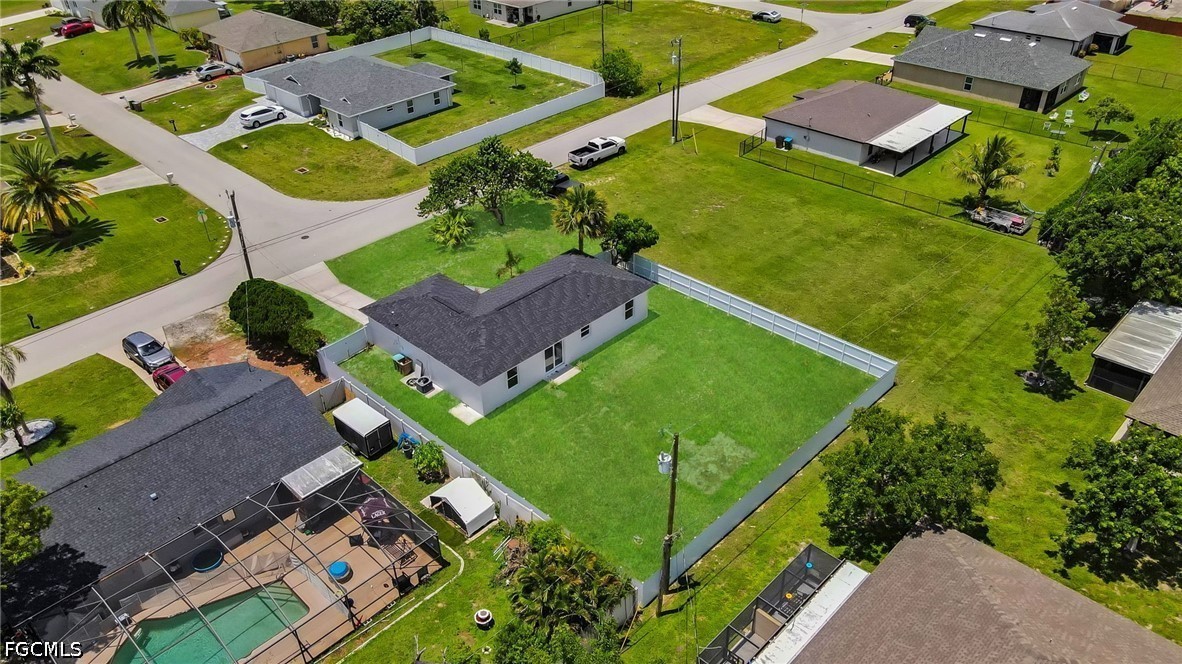 3 Bed SingleFamilyResidence for Sale in Cape Coral, FL — photo 6