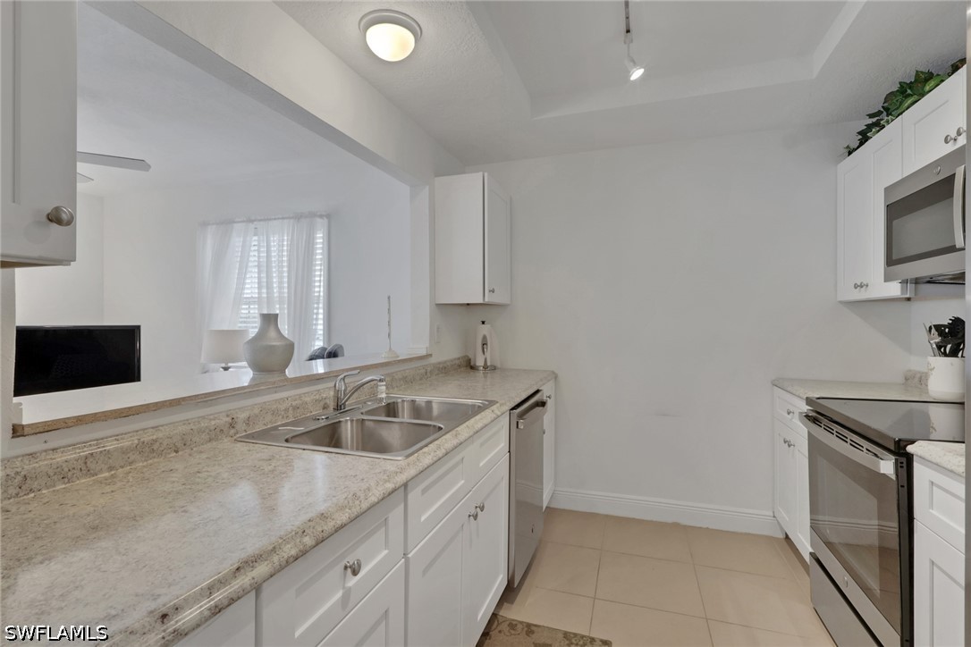 2 Bed Condominium for Sale in North Fort Myers, FL, $180,000 — photo 6